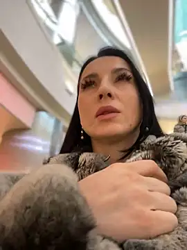 Roxana-Sexy online show from December 2024 09:30:01 AM