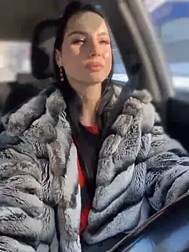 Roxana-Sexy online show from December 2024 09:01:01 AM