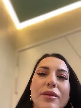 Roxana-Sexy online show from February 2025 05:48:02 AM