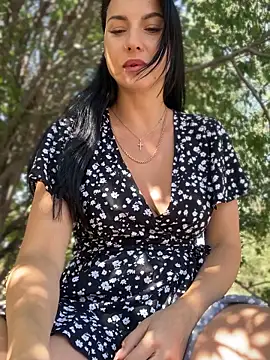 Roxana-Sexy online show from September 2025 04:22:01 AM