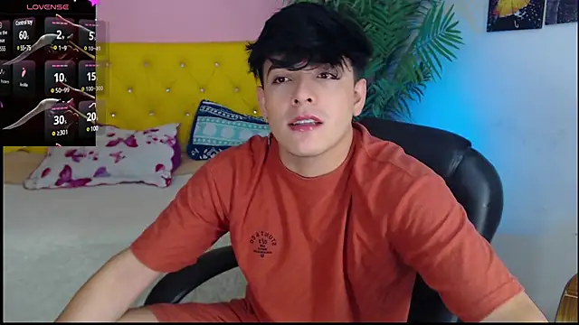 Snapshot of nolan_twink1 chatting on January 2025 05:58:01 PM nolan twink1 online show from January 2025 05:58:01 PM