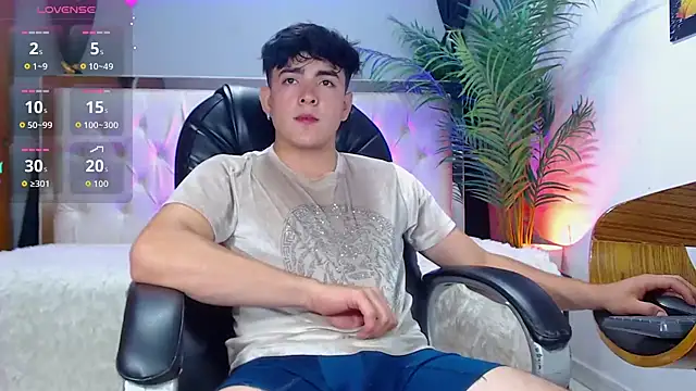 Snapshot of nolan_twink1 chatting on September 2025 06:19:02 PM nolan twink1 online show from September 2025 06:19:02 PM