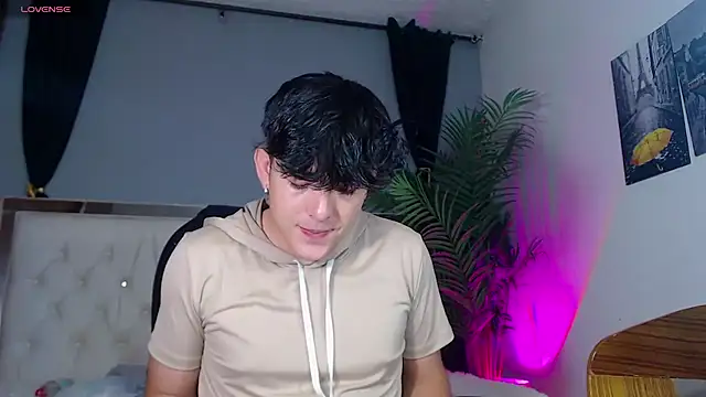 Snapshot of nolan_twink1 chatting on September 2025 06:08:01 PM nolan twink1 online show from September 2025 06:08:01 PM