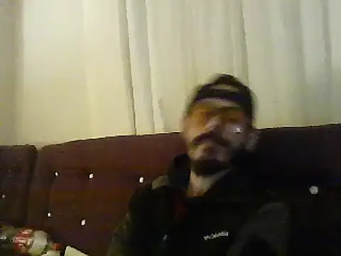 Snapshot of kallaviz chatting on December 2025 07:43:02 PM kallaviz online show from December 2025 07:43:02 PM