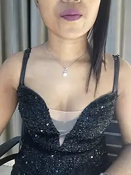 Rinika 67 online show from November 2025 02:00:01 PM