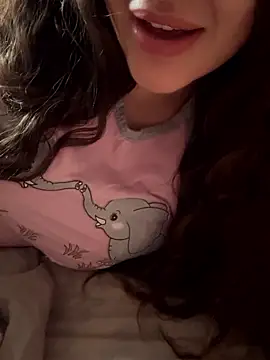 Elinatiranda online show from June 2026 11:16:01 AM