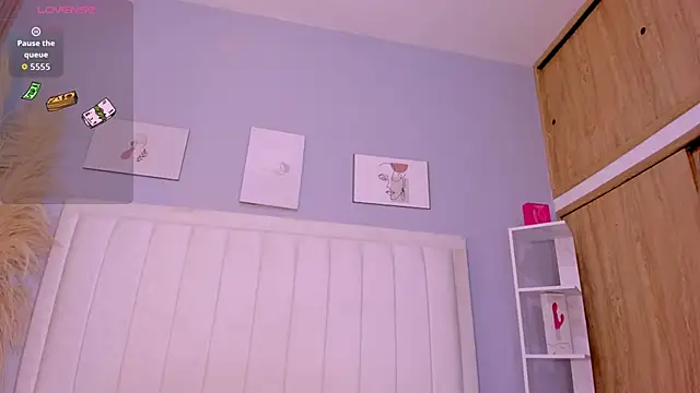 Paula-Brown1 online show from October 2025 07:12:02 PM