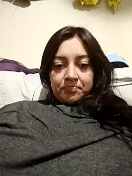 Snapshot of CORALINE_GREYM chatting on October 2025 03:45:01 AM CORALINE GREYM online show from October 2025 03:45:01 AM