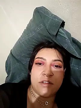 CORALINE GREYM online show from December 2025 02:19:01 AM