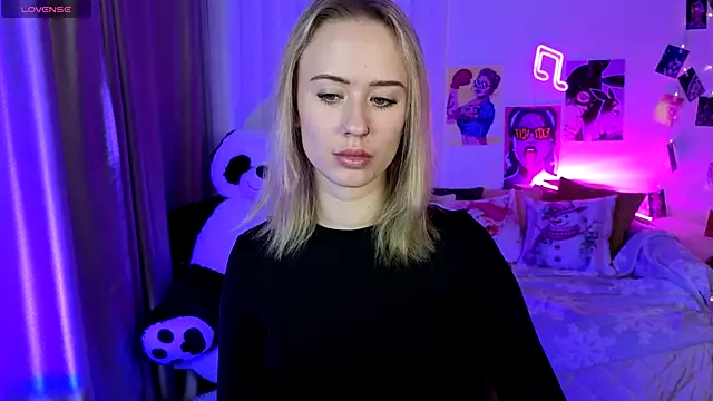 Snapshot of SashaBrooks chatting on December 2025 02:11:01 PM SashaBrooks online show from December 2025 02:11:01 PM