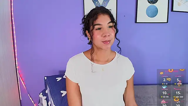 Snapshot of candyy_bella chatting on January 2025 06:20:02 PM candyy bella online show from January 2025 06:20:02 PM