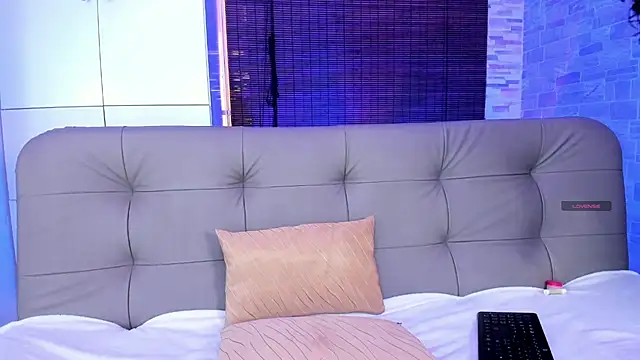 Snapshot of candyy_bella chatting on March 2025 03:48:01 PM candyy bella online show from March 2025 03:48:01 PM