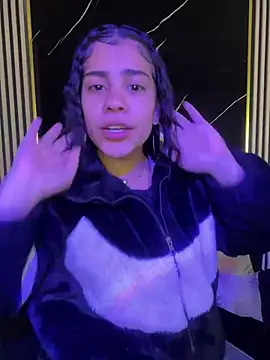Snapshot of NINA_18_YEARS chatting on March 2025 08:40:01 PM NINA 18 YEARS online show from March 2025 08:40:01 PM