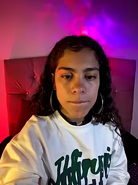 Snapshot of NINA_18_YEARS chatting on September 2025 10:13:01 PM NINA 18 YEARS online show from September 2025 10:13:01 PM