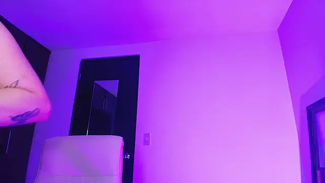 TinaJonnes  online show from February 2026 08:13:01 AM