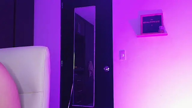 TinaJonnes  online show from May 2026 01:03:01 AM