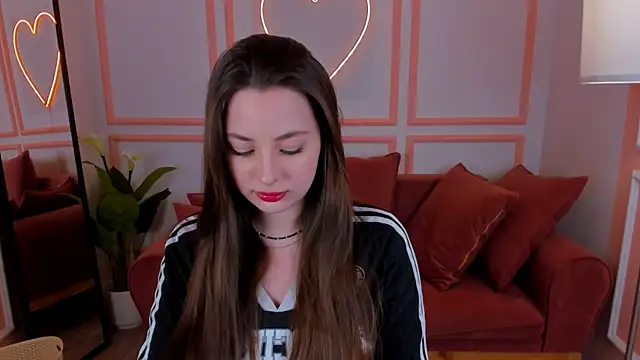 Snapshot of MoonLissa chatting on January 2025 05:56:01 PM MoonLissa online show from January 2025 05:56:01 PM