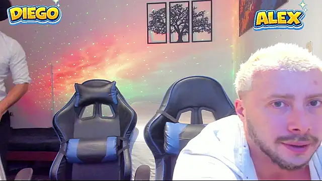 Snapshot of AlexJaz11 chatting on June 2026 10:49:02 PM AlexJaz11 online show from June 2026 10:49:02 PM
