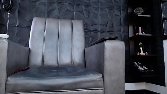 Agata Darkness online show from September 2025 04:39:02 PM