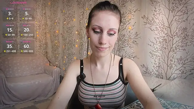 Snapshot of Mary0Lou chatting on April 2026 06:36:01 AM Mary0Lou online show from April 2026 06:36:01 AM