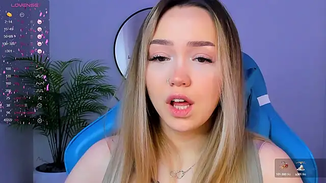 Evia r0se online show from January 2025 04:58:02 AM