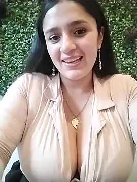Snapshot of hanna-a chatting on December 2024 08:38:02 PM hanna-a online show from December 2024 08:38:02 PM