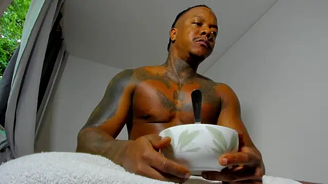 ronnie 7777 online show from October 2025 10:21:01 PM