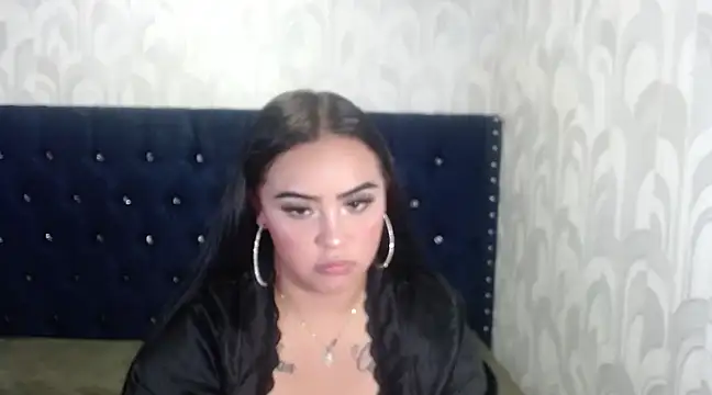 emilysmithxxx online show from December 2024 01:06:01 PM