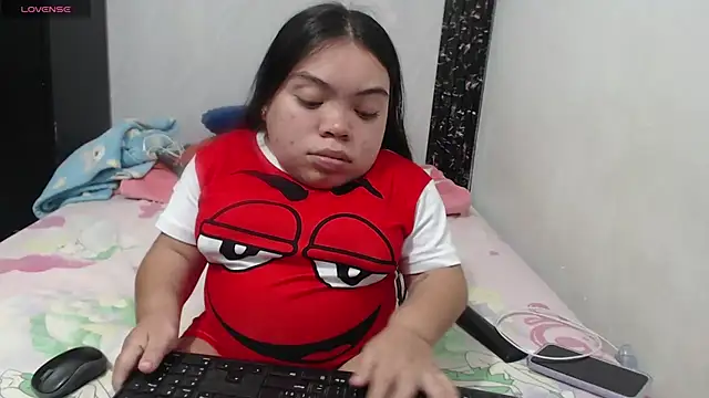 Snapshot of Michelle_Brooks chatting on April 2026 05:49:02 AM Michelle Brooks online show from April 2026 05:49:02 AM