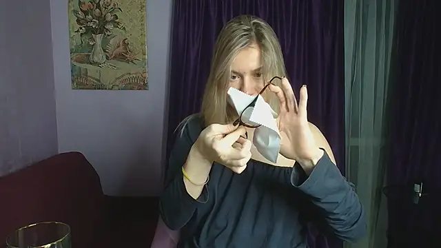 TaylorBre online show from December 2024 03:47:02 AM