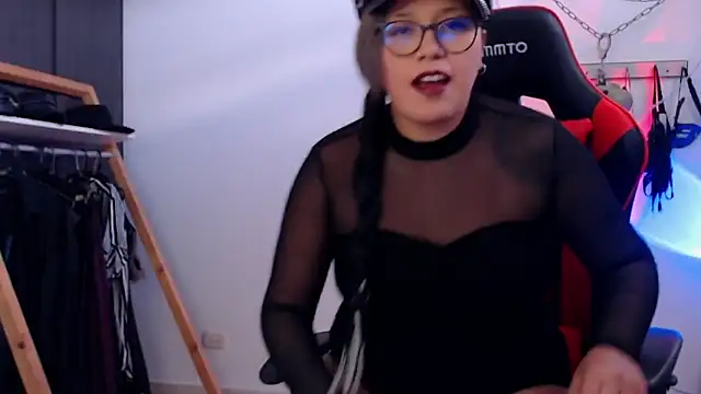 LilithSharon online show from October 2025 04:49:01 PM