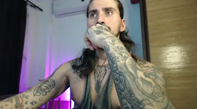 MateoHunk online show from March 2025 08:06:02 PM