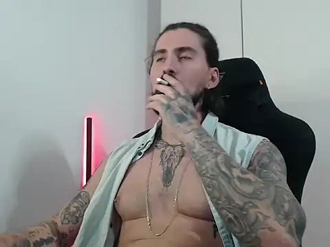 MateoHunk online show from October 2025 01:52:01 PM