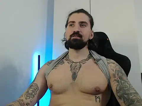 MateoHunk online show from October 2025 10:15:02 AM