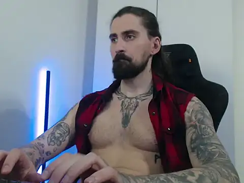 Snapshot of MateoHunk chatting on March 2026 05:40:01 PM MateoHunk online show from March 2026 05:40:01 PM
