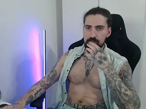 MateoHunk online show from May 2026 10:20:02 AM