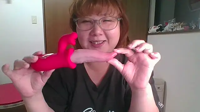 Snapshot of SAKU-RA-chan chatting on June 2026 03:00:01 PM SAKU-RA-chan online show from June 2026 03:00:01 PM