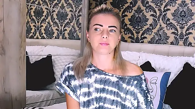 Aly girl1 online show from September 2025 07:21:02 AM