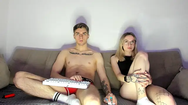 Snapshot of Ian_Connery chatting on December 2024 09:37:01 PM Ian Connery online show from December 2024 09:37:01 PM