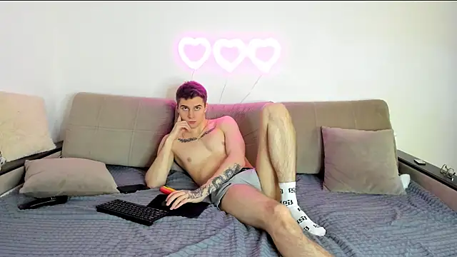 Snapshot of Ian_Connery chatting on February 2025 05:31:01 PM Ian Connery online show from February 2025 05:31:01 PM