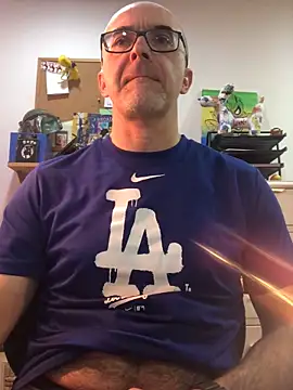 Snapshot of MaxVain chatting on March 2025 01:40:01 PM MaxVain online show from March 2025 01:40:01 PM