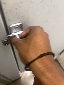 zeekBbc online show from February 2025 08:33:01 PM