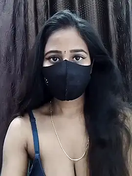 Lalisa sexy online show from February 2026 05:07:02 PM