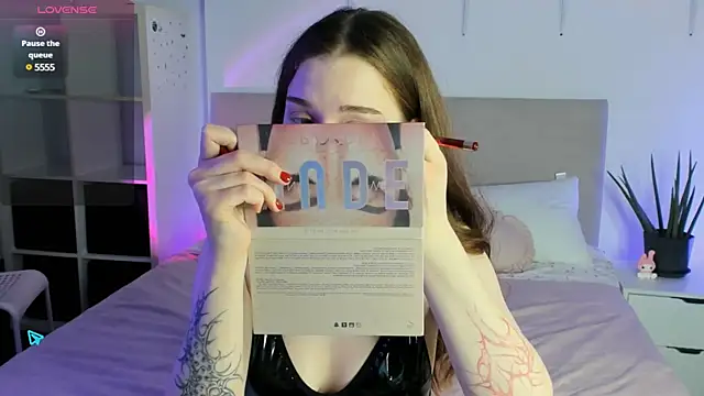 Snapshot of Lisa_Moones chatting on March 2025 02:18:01 PM Lisa Moones online show from March 2025 02:18:01 PM