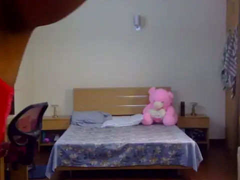 Snapshot of Cutesamiksha chatting on January 2025 05:37:02 AM Cutesamiksha online show from January 2025 05:37:02 AM