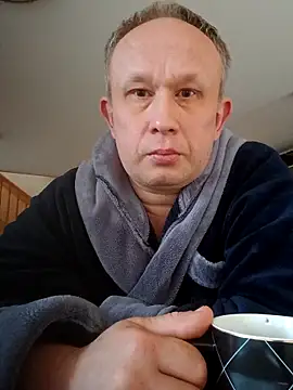 X46x online show from October 2025 05:46:01 AM