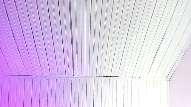 Little Ivy online show from December 2024 12:56:01 PM