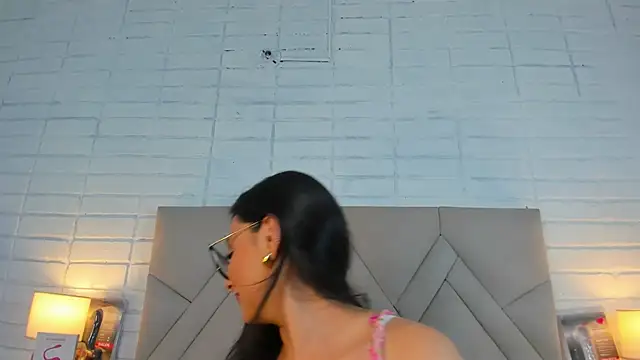 Isis Osman online show from March 2025 01:16:01 AM