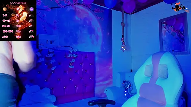 Bruja  Scarlata online show from February 2025 11:34:02 AM