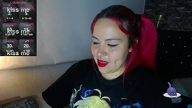 Bruja  Scarlata online show from March 2025 02:18:02 PM